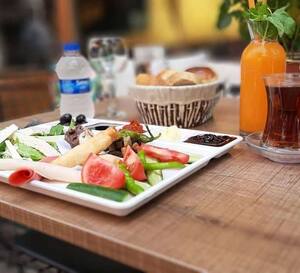 Van Kahvalti Evi Cihangir Haftasonu Sofrasi Tesvikiye Cihangir Kahvalti Breakfast Urla Izmir Istanbul Bestbreakfast Nisantasi Istanbuldayasam Tesvikiyemahallesi Turkishfood Turkishbreakfast Turkey Followforfollowback